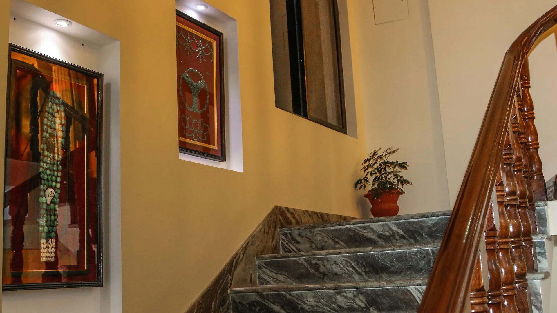 Hotel Yukhang Kathmandu 4*,  Nepal